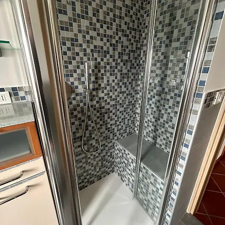 Vista Panoramica Dotato Di Tutti I Comfort 2 Da Letto 2 Bagni Cucina E Grande Soggiorno Con Balcone * Imola
