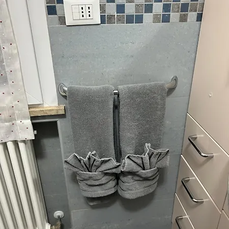 Apartman Vista Panoramica Dotato Di Tutti I Comfort 2 Da Letto 2 Bagni Cucina E Grande Soggiorno Con Balcone *