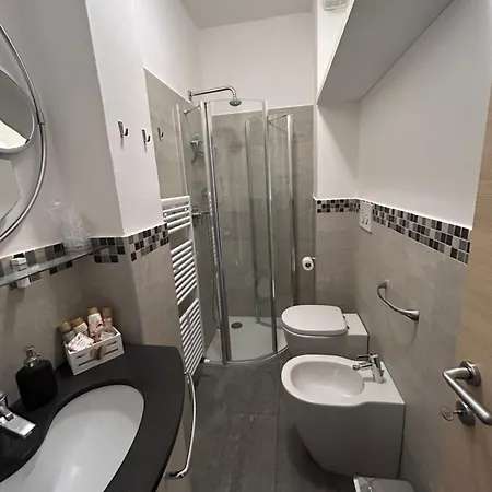 Vista Panoramica Dotato Di Tutti I Comfort 2 Da Letto 2 Bagni Cucina E Grande Soggiorno Con Balcone Apartman Imola